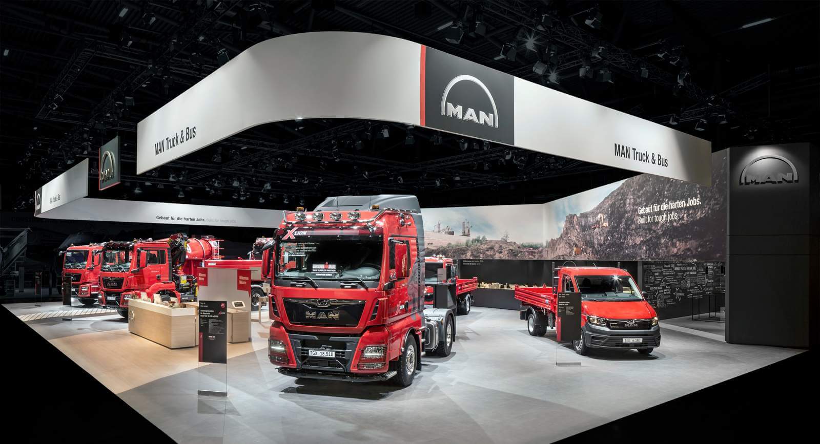 MAN_bauma_Messestand rechts 2